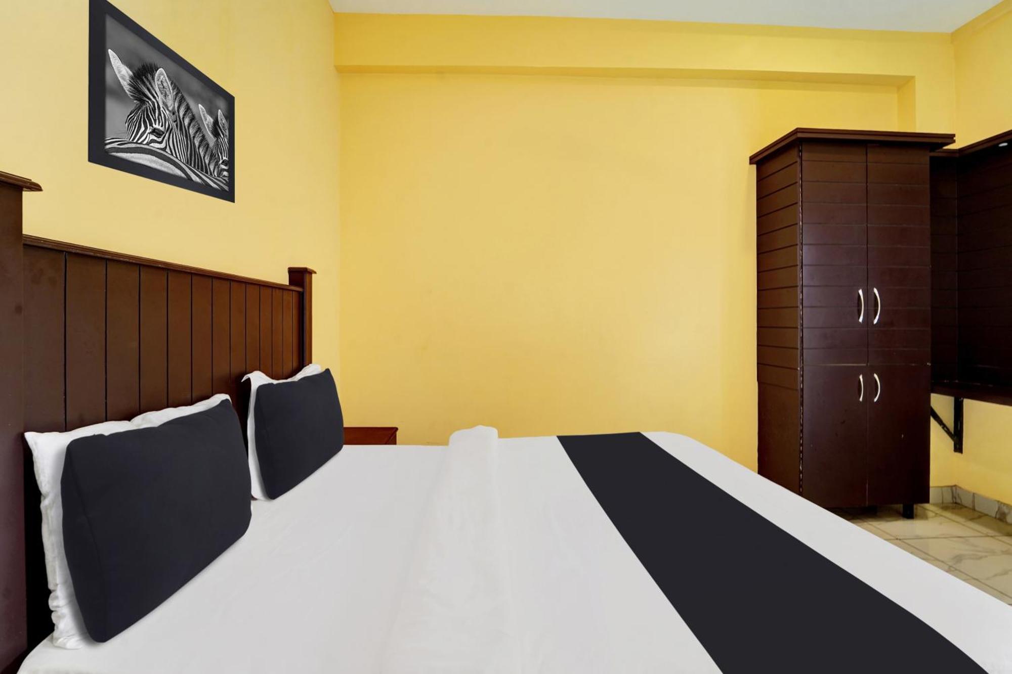 Super Collection O Calvathy Road Near Fort Kochi Ngoại thất bức ảnh