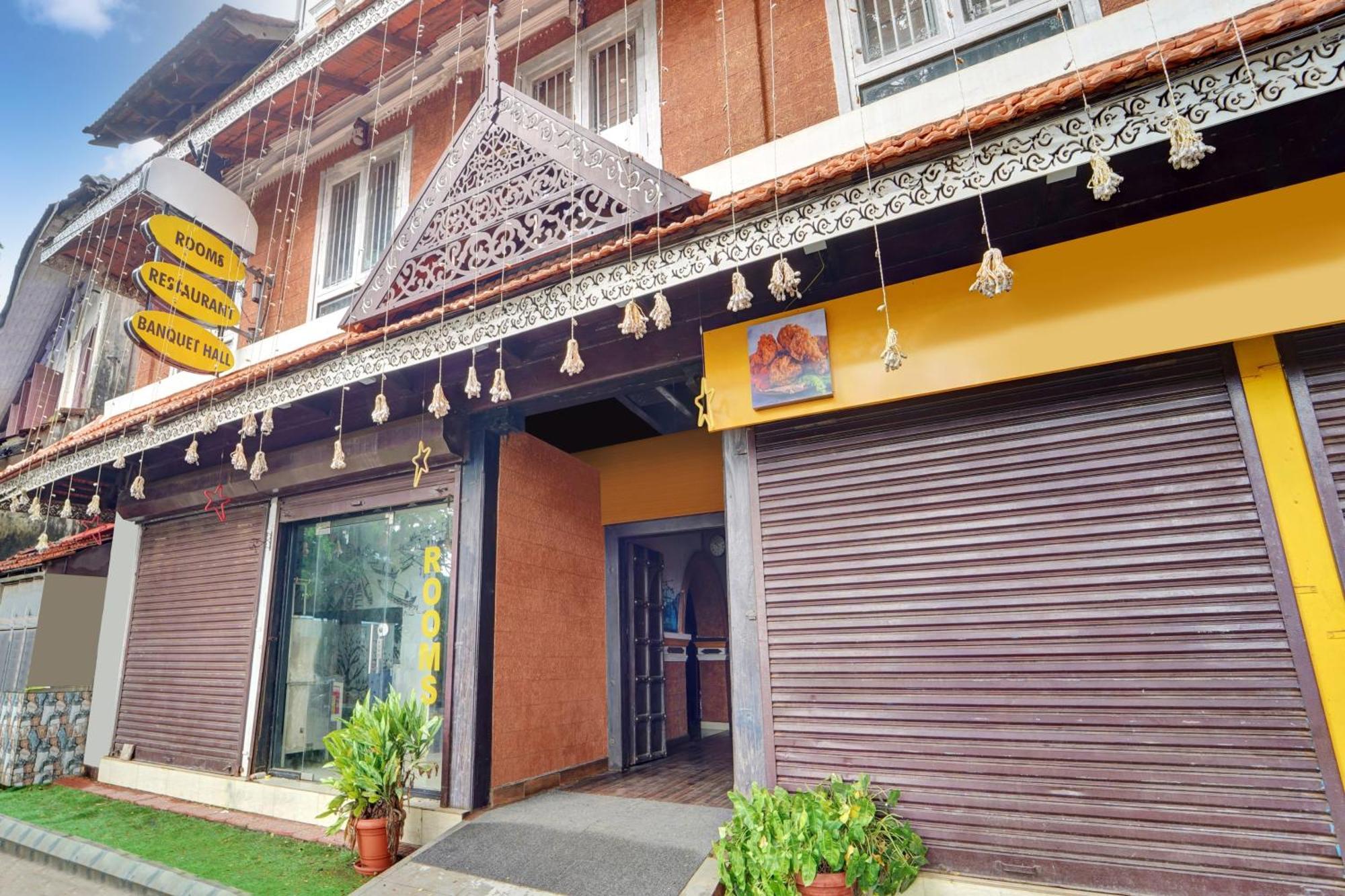 Super Collection O Calvathy Road Near Fort Kochi Ngoại thất bức ảnh