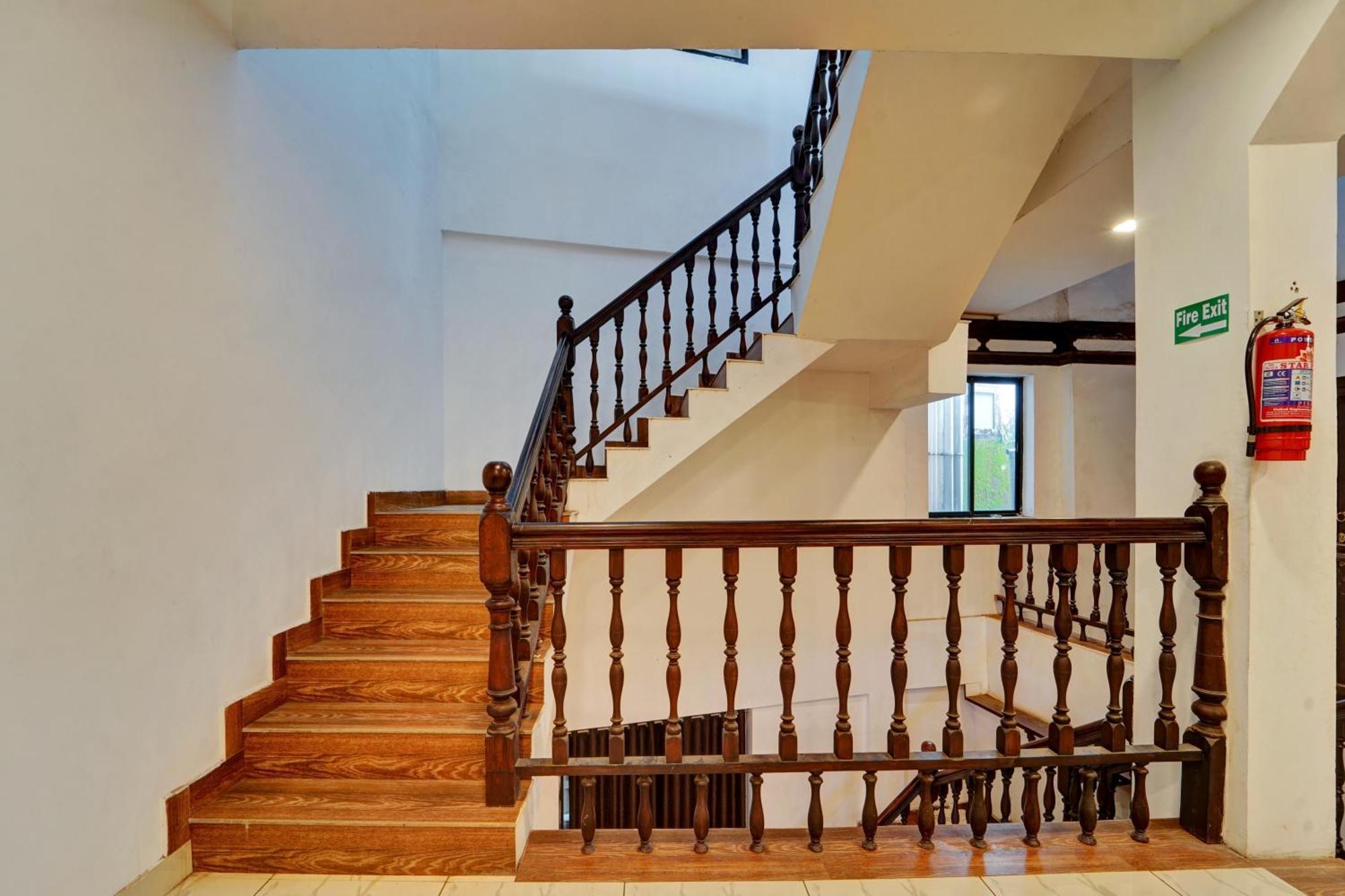 Super Collection O Calvathy Road Near Fort Kochi Ngoại thất bức ảnh
