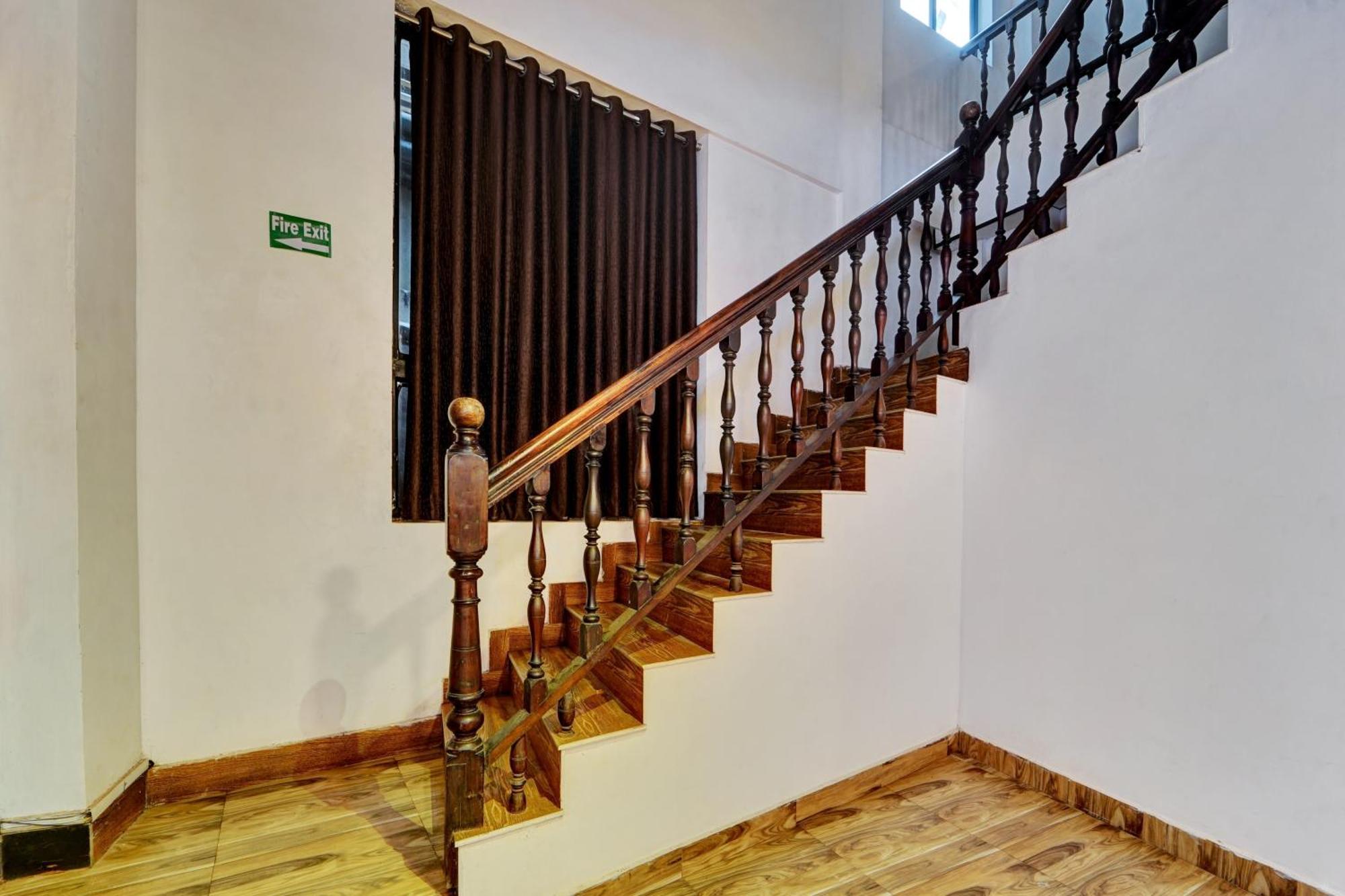 Super Collection O Calvathy Road Near Fort Kochi Ngoại thất bức ảnh